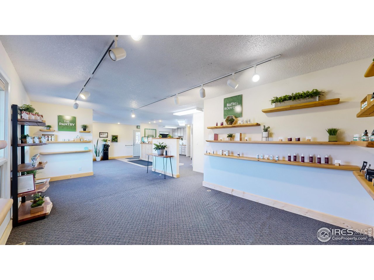 2677 N Taft Ave