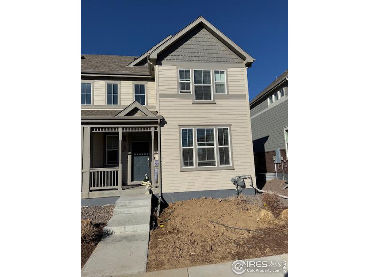 323-335 Zeppelin Way