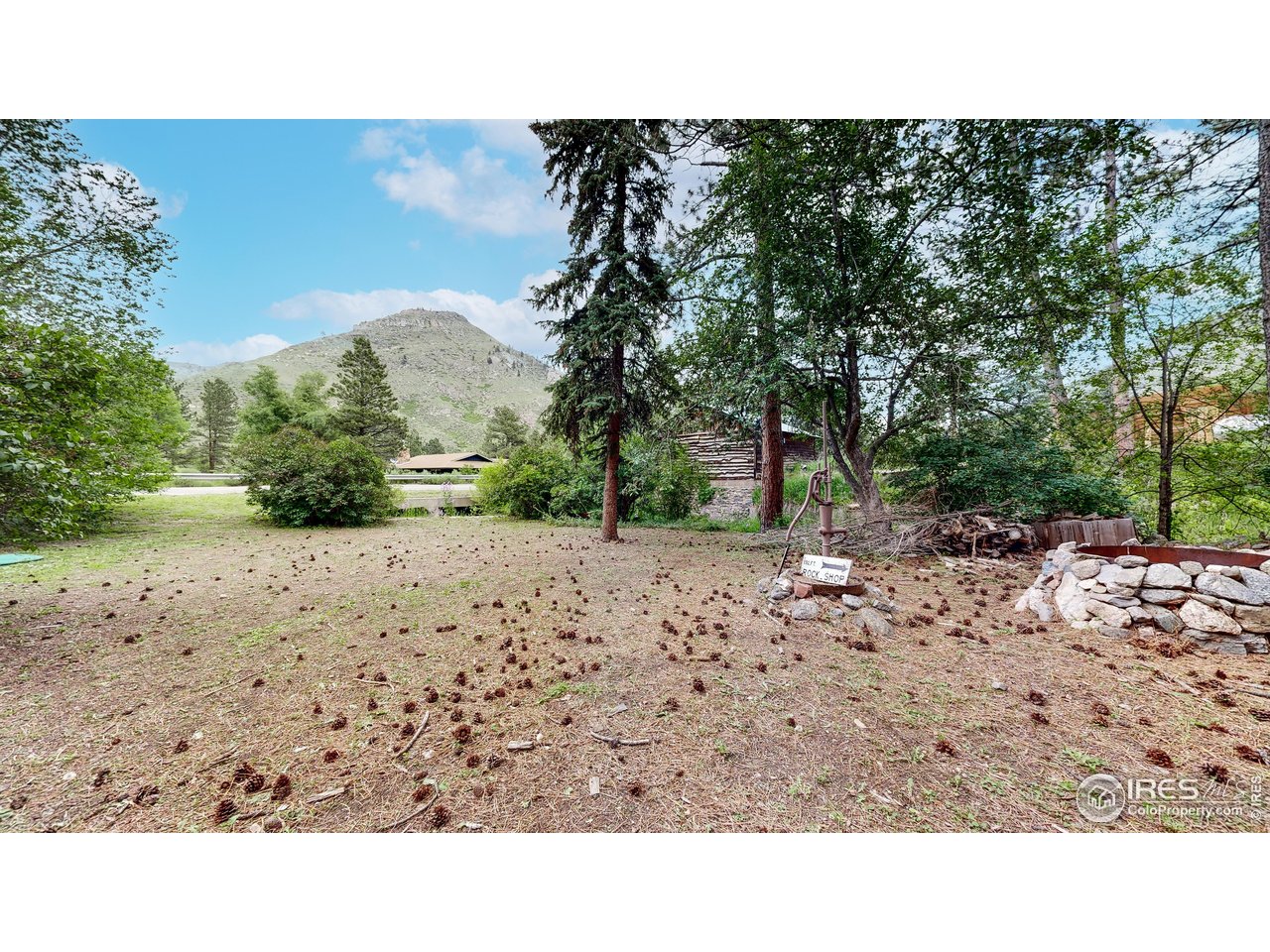 30 Falls Creek Dr