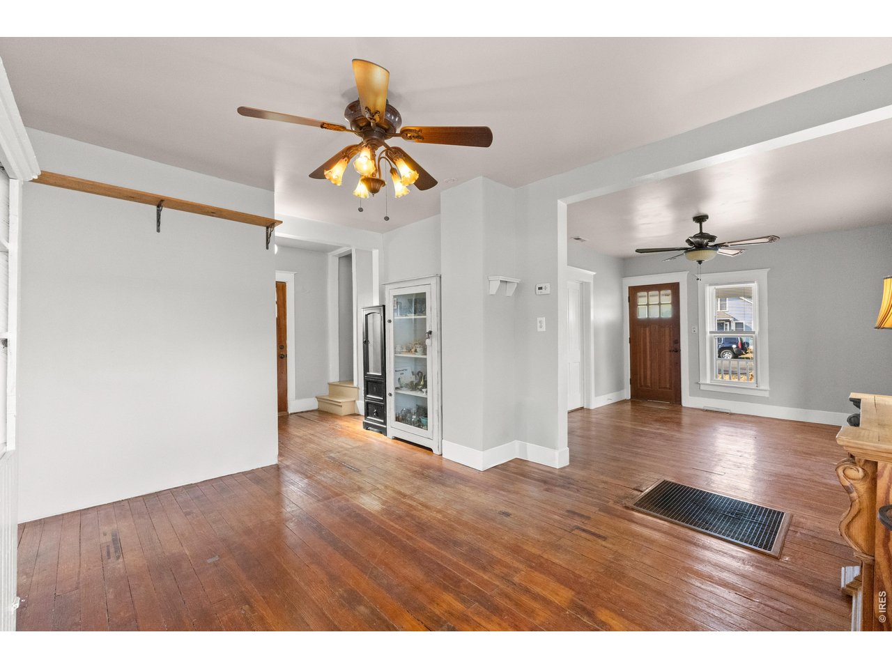 225 Edwards St
