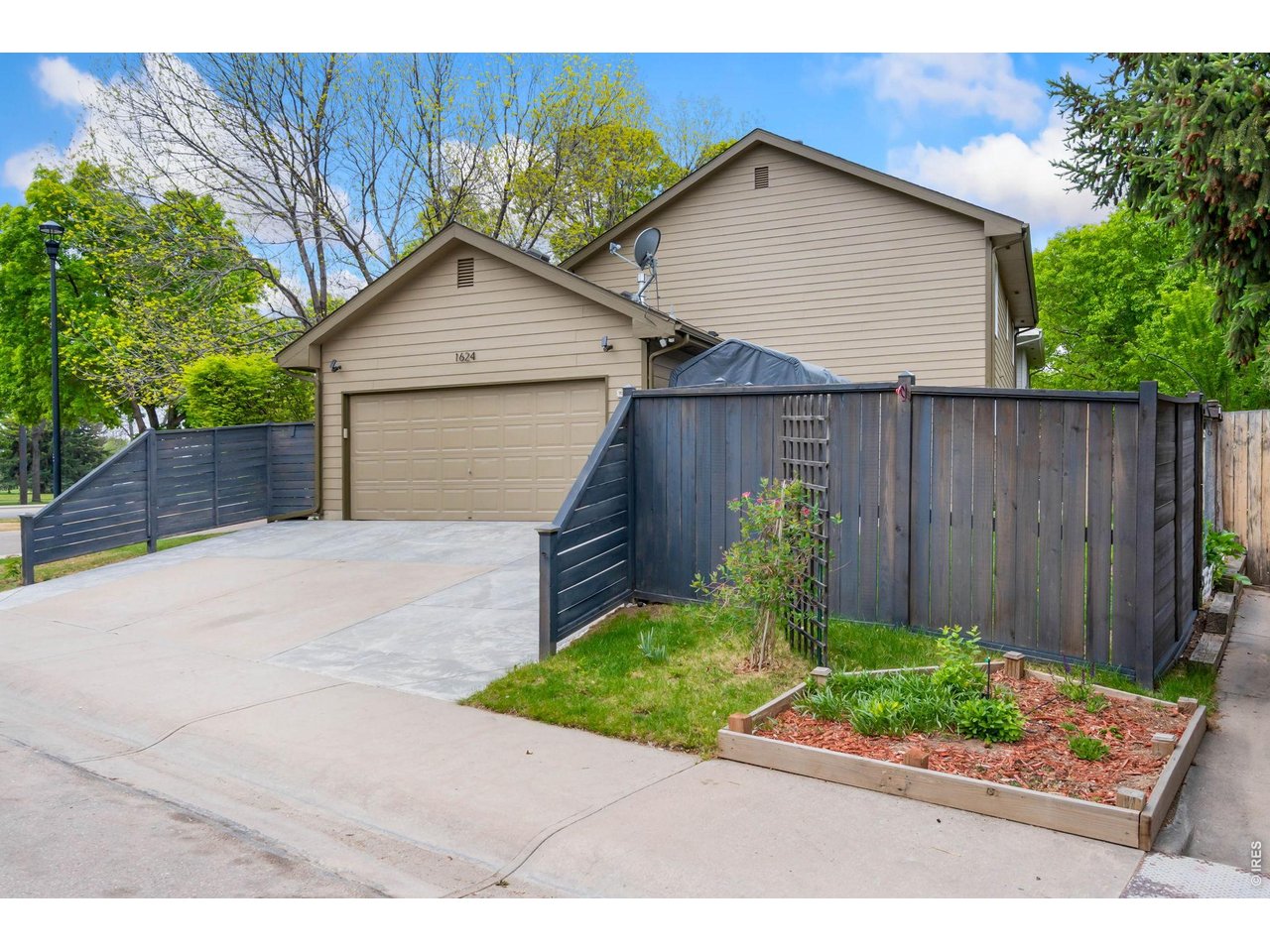 1624 Faraday Cir