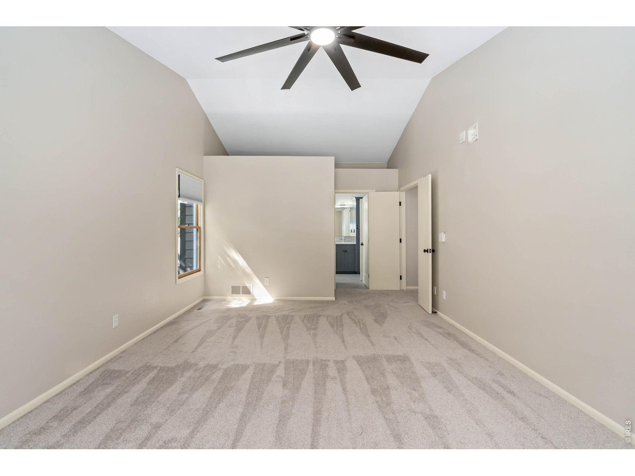 1624 Faraday Cir