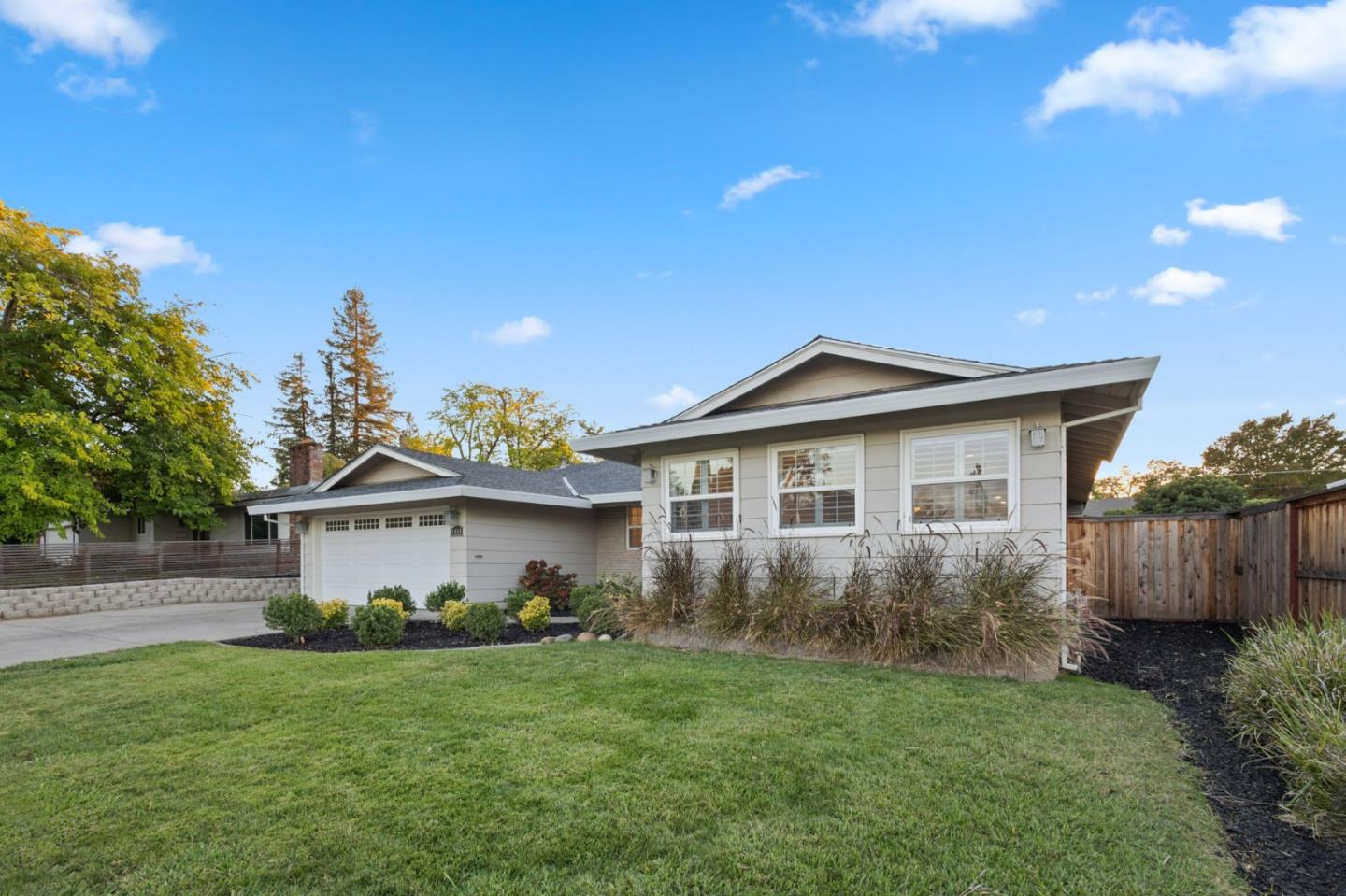 4451 Stoney Way