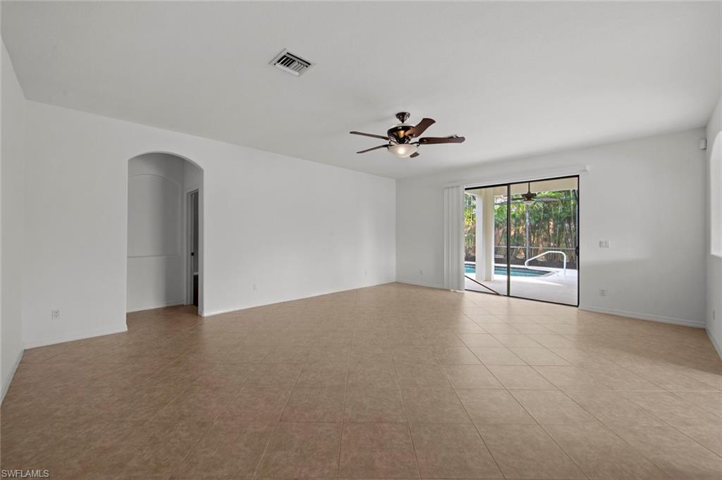 12925 Pastures WAY