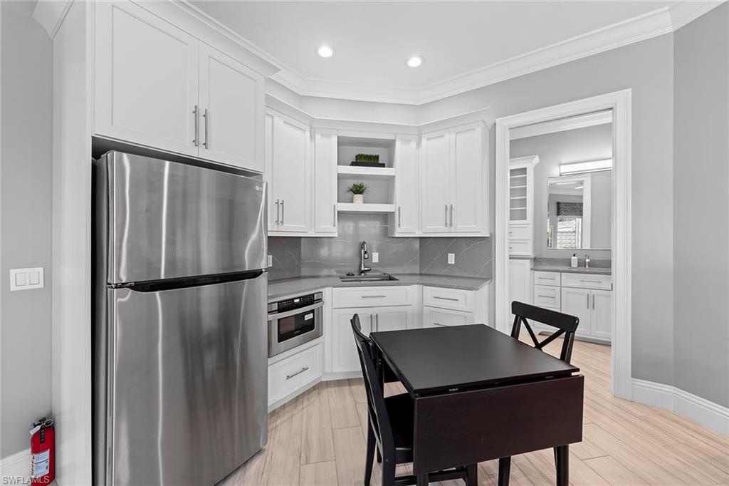 4109 BRYNWOOD DR