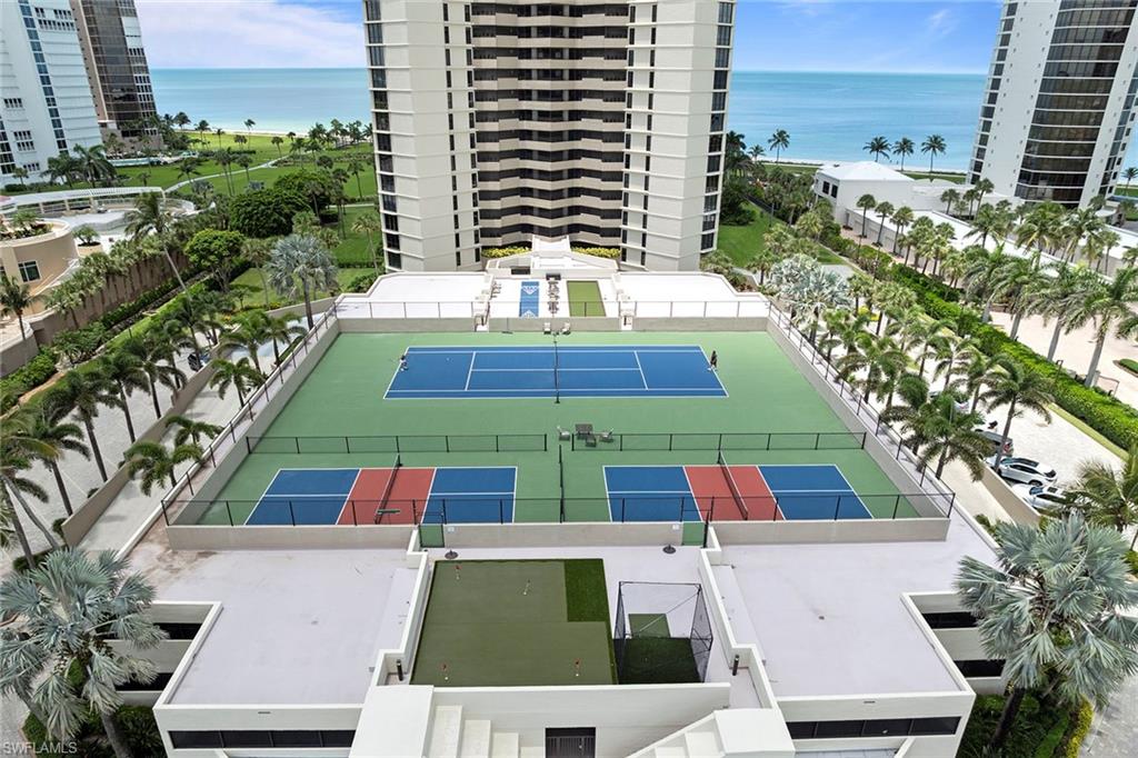 4551 Gulf Shore BLVD N # 801