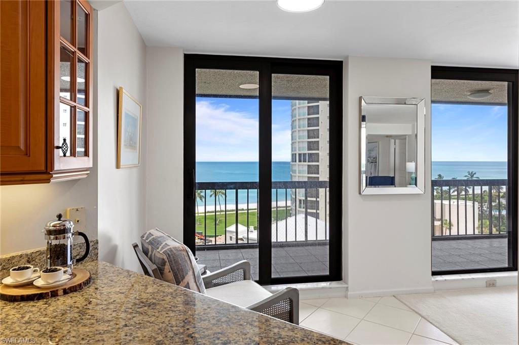4551 Gulf Shore BLVD N # 801