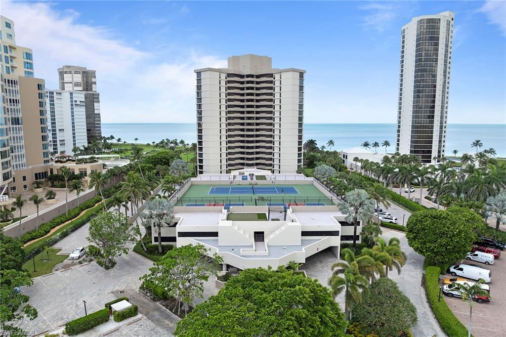 4551 Gulf Shore BLVD N # 801