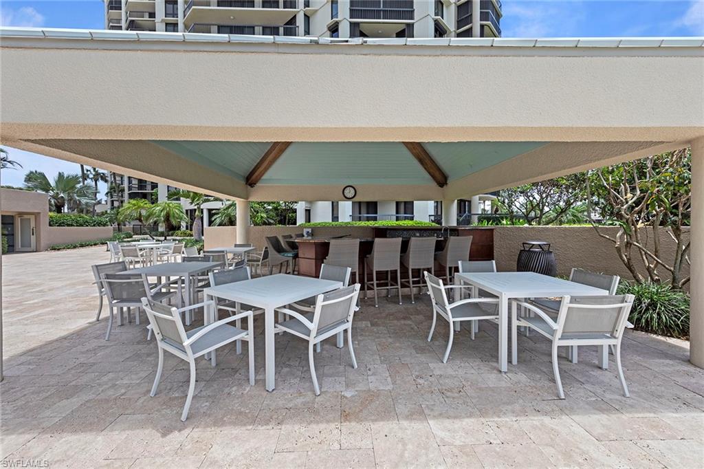 4551 Gulf Shore BLVD N # 801