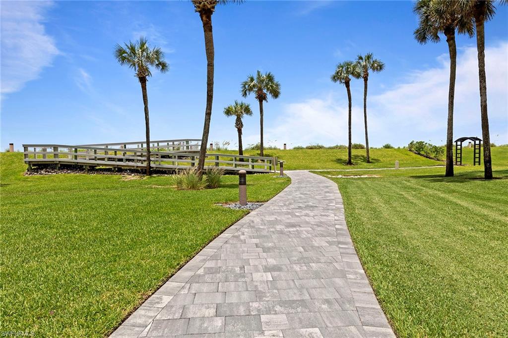 4551 Gulf Shore BLVD N # 801
