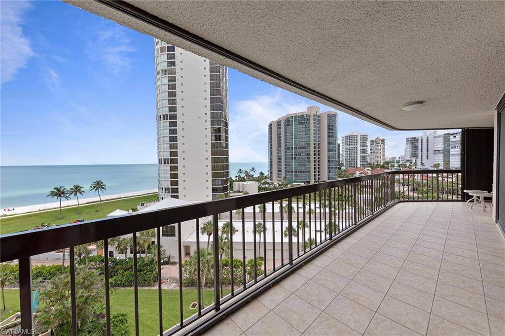 4551 Gulf Shore BLVD N # 801