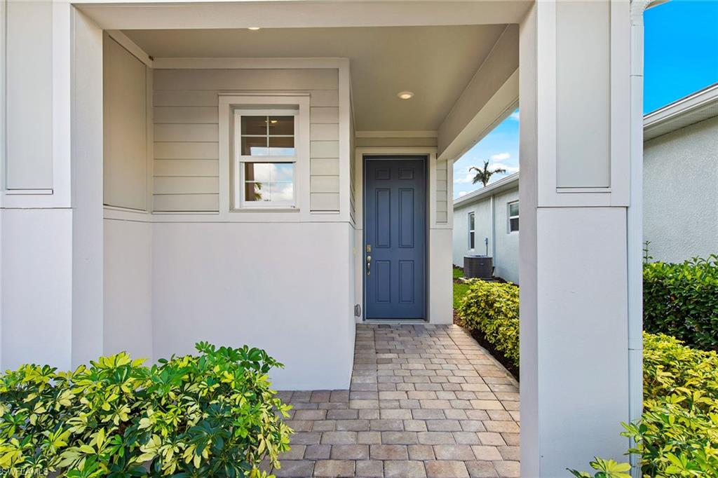 28419 Captiva Shell LOOP