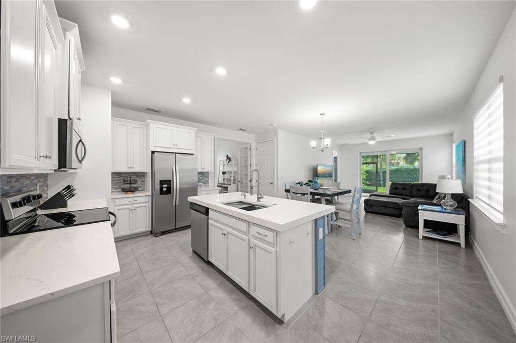 28419 Captiva Shell LOOP