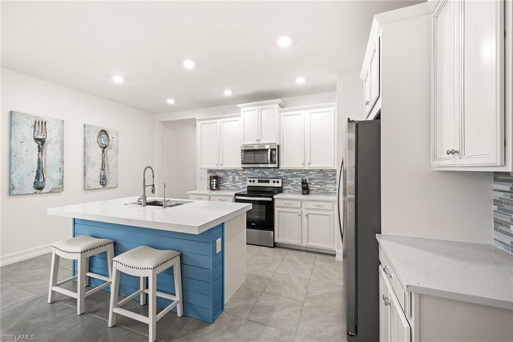 28419 Captiva Shell LOOP