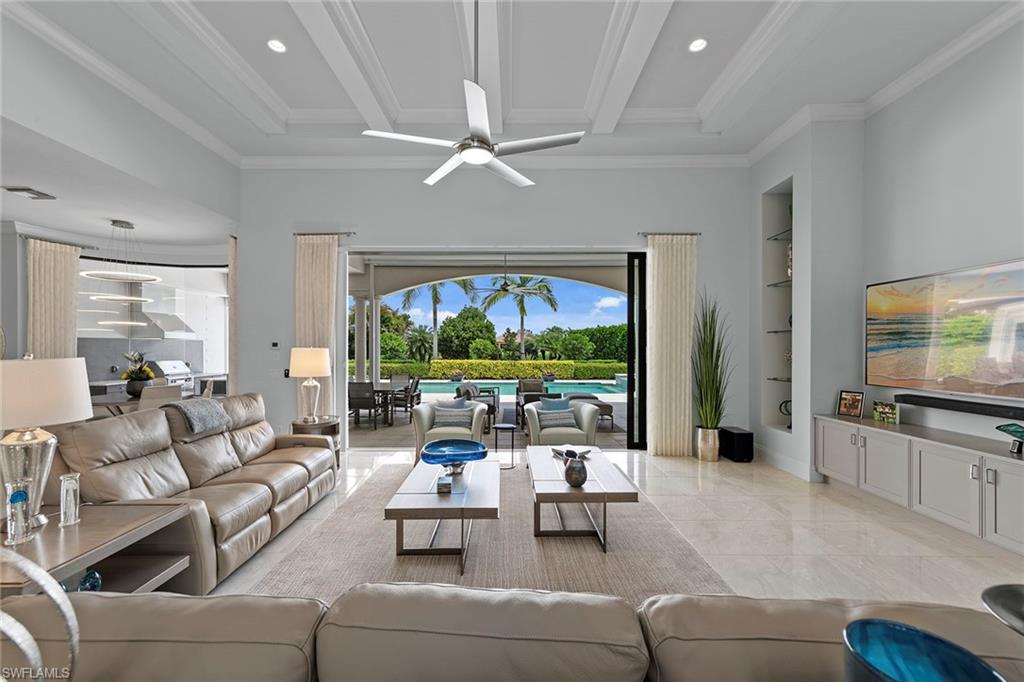 6129 Sunnyslope DR
