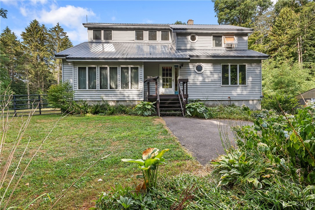 215 Valley Road