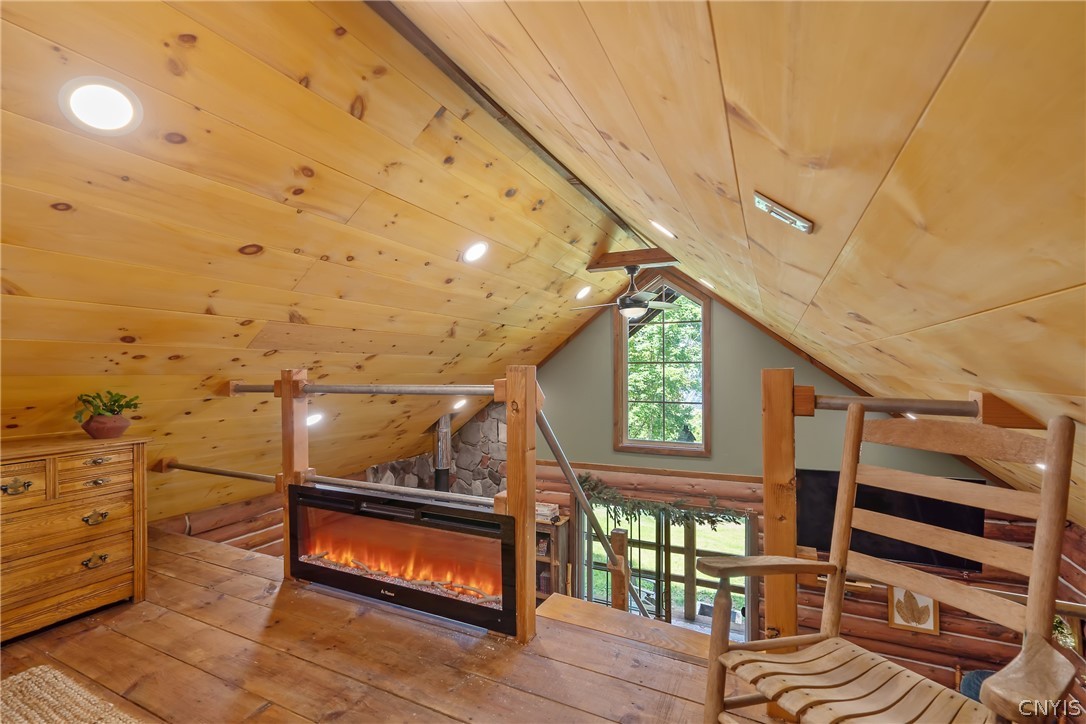8923 Wildwood Chase