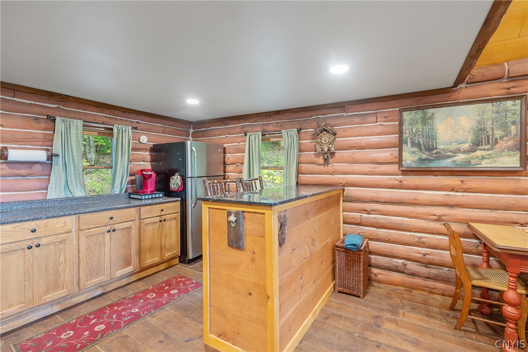 8923 Wildwood Chase
