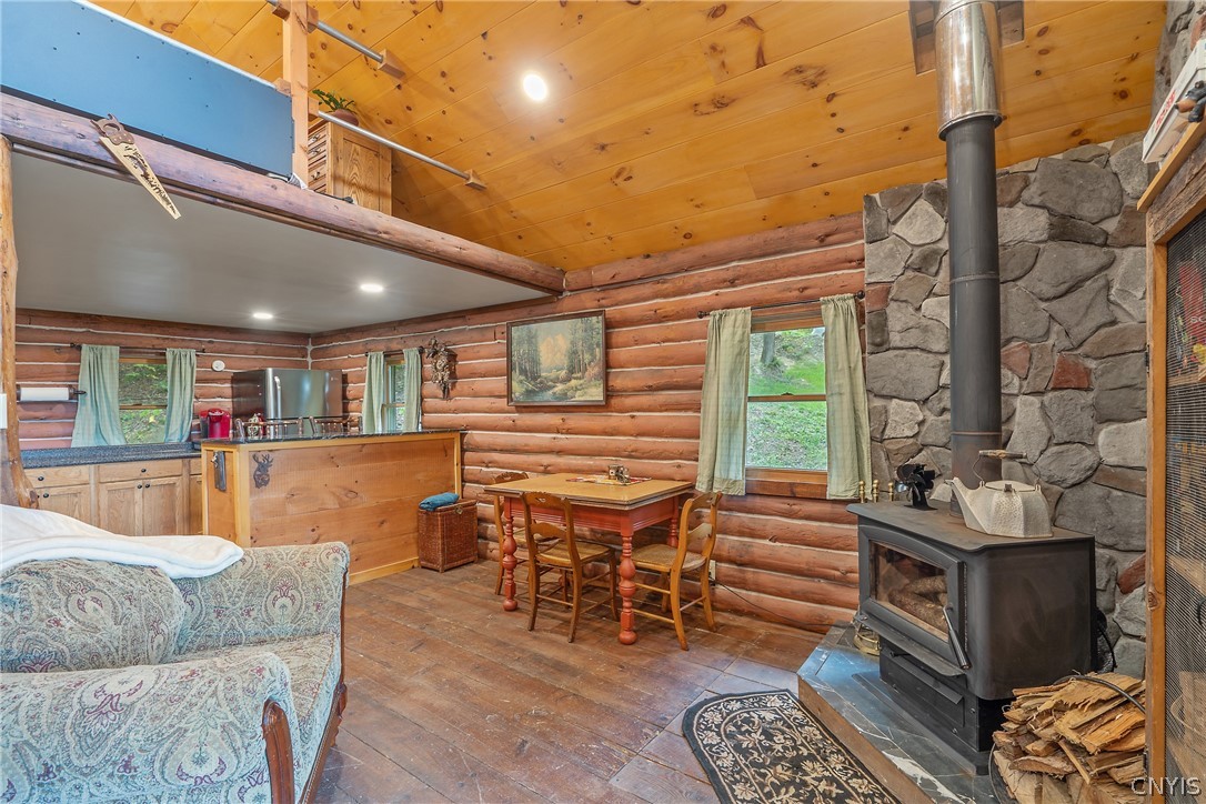 8923 Wildwood Chase