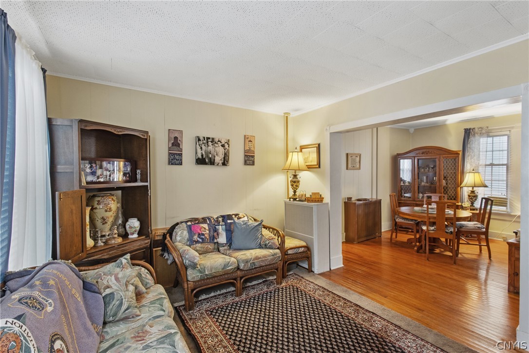 209 East 7th Street