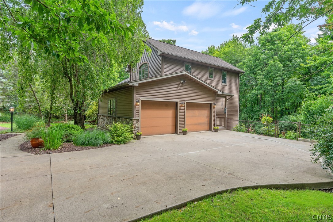 939 Gillen Drive