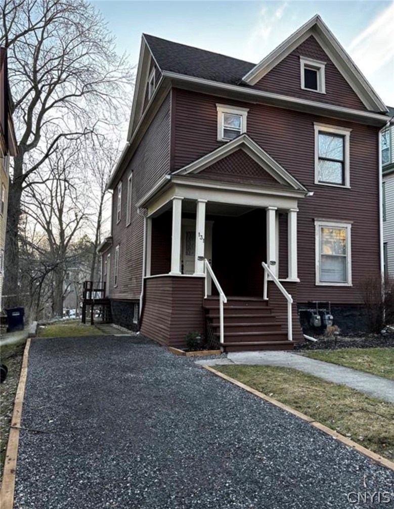 131 Strong Avenue
