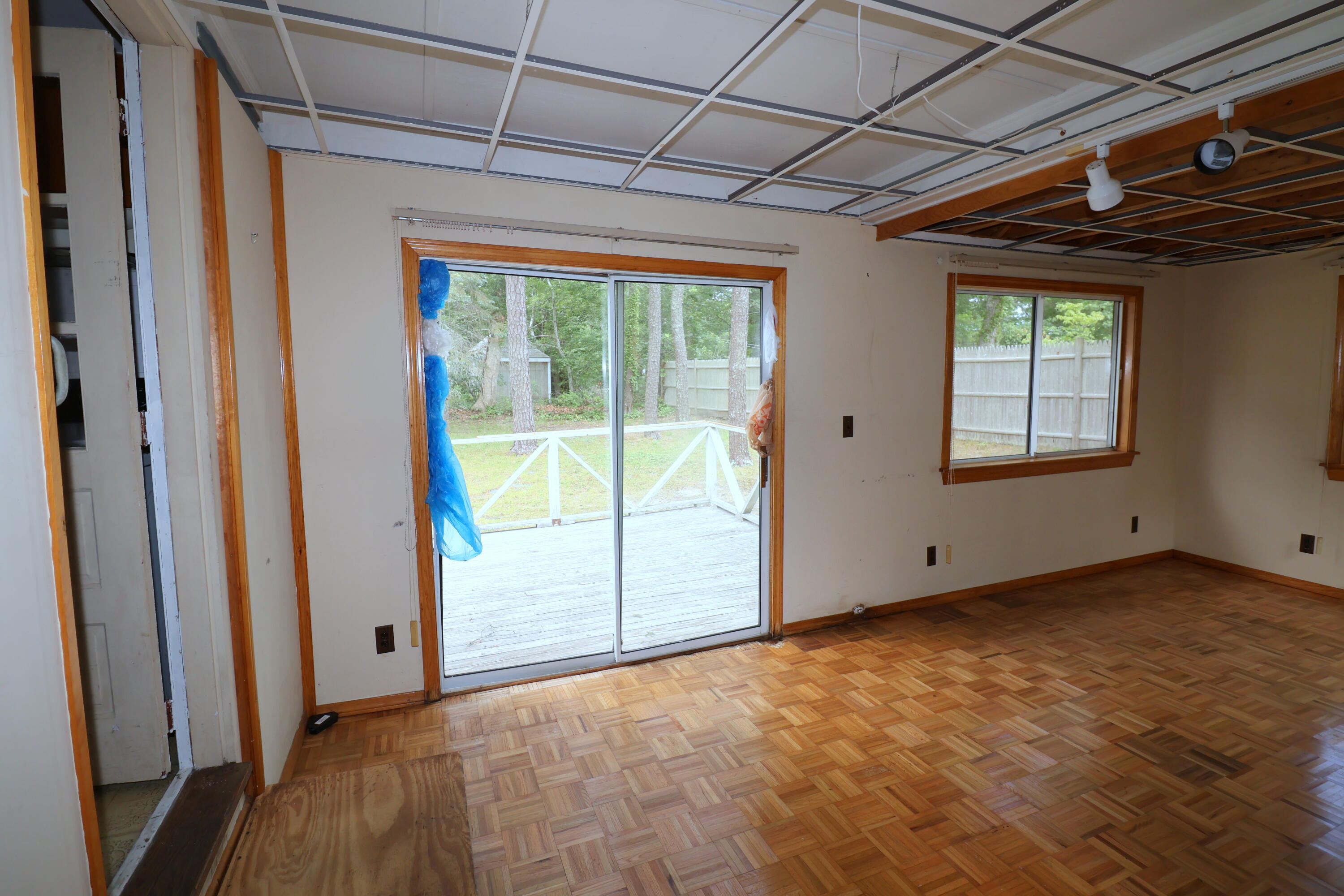 48 Long Pond Drive