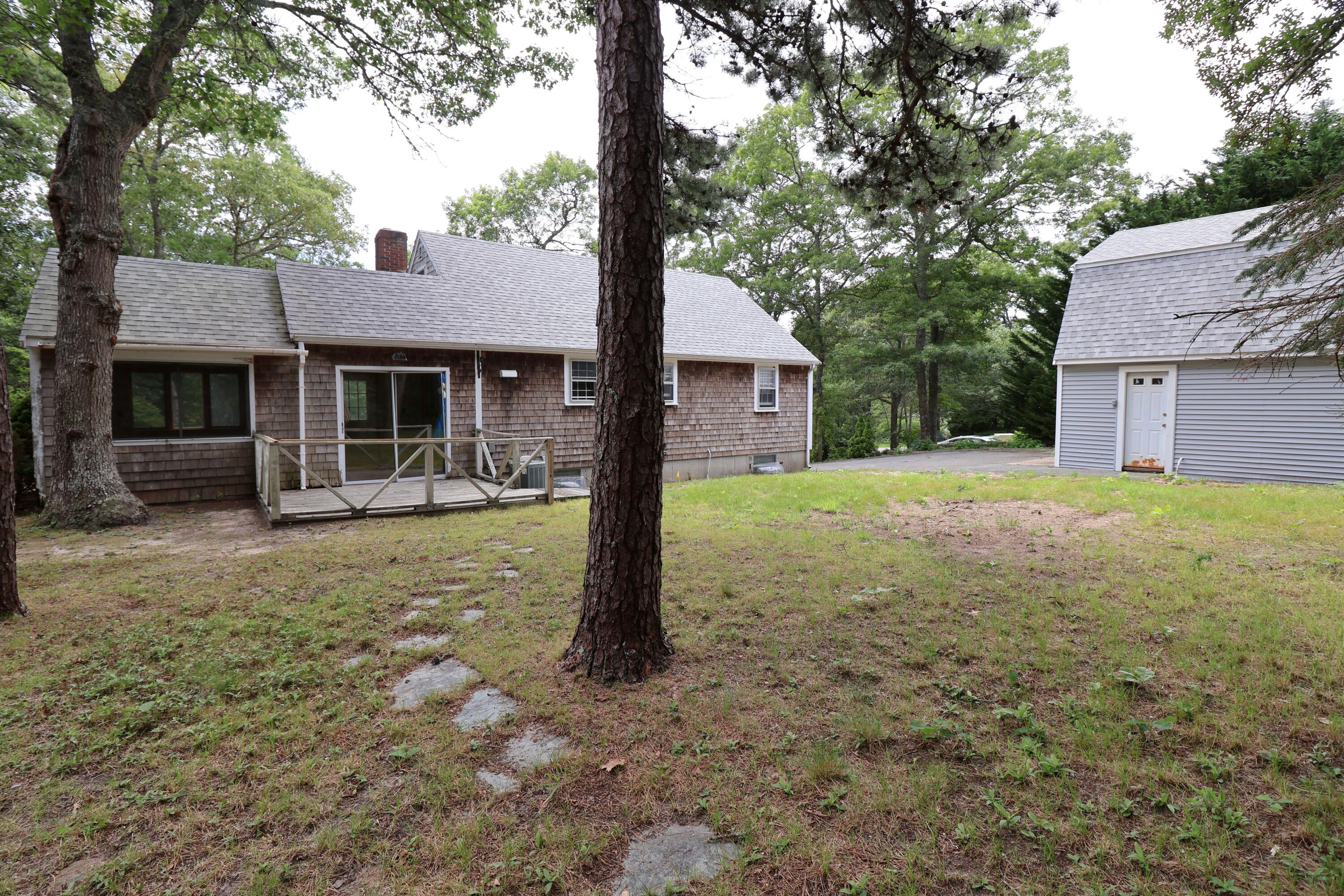 48 Long Pond Drive