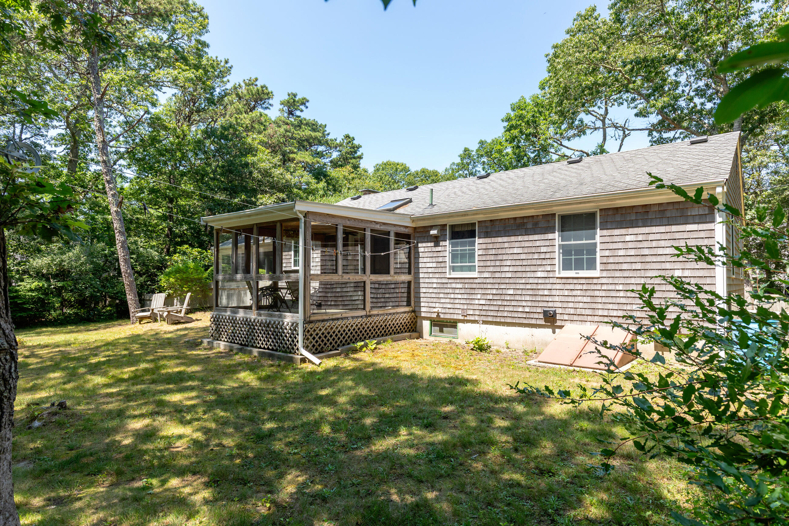 30 Deerfield Lane