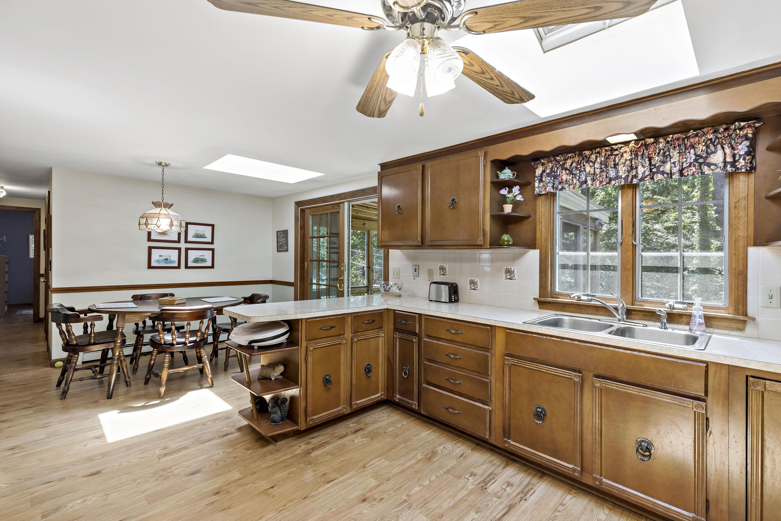 30 Deerfield Lane