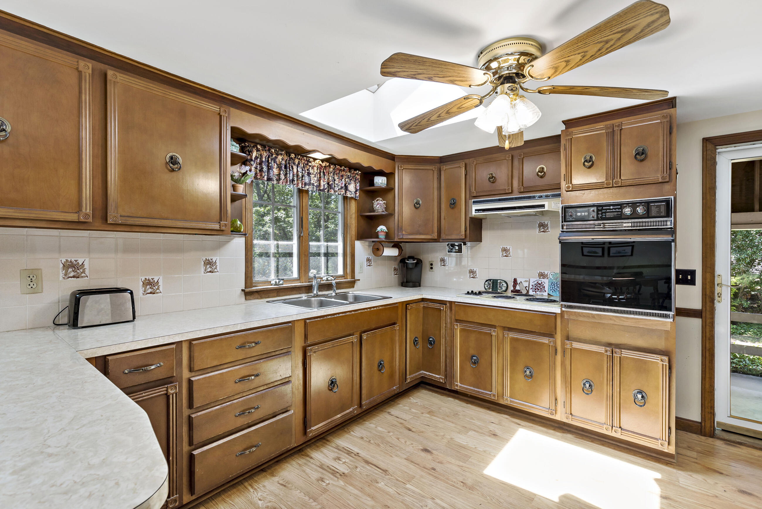 30 Deerfield Lane