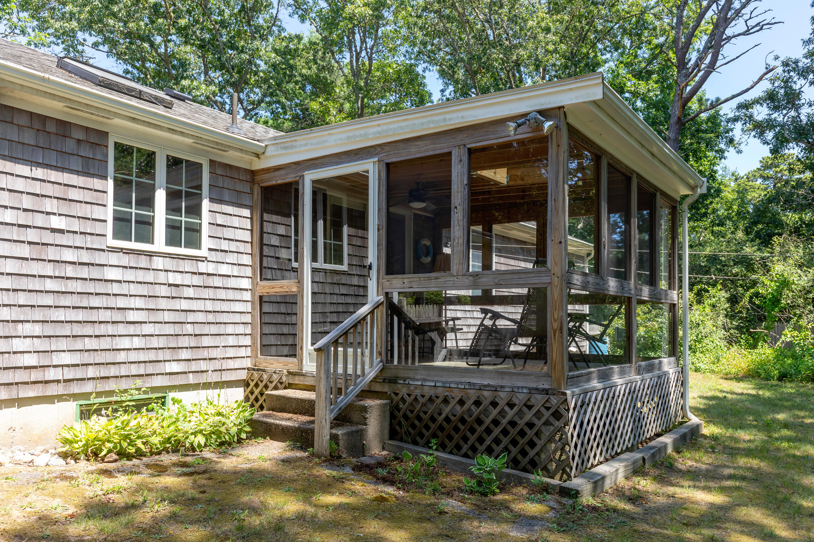 30 Deerfield Lane