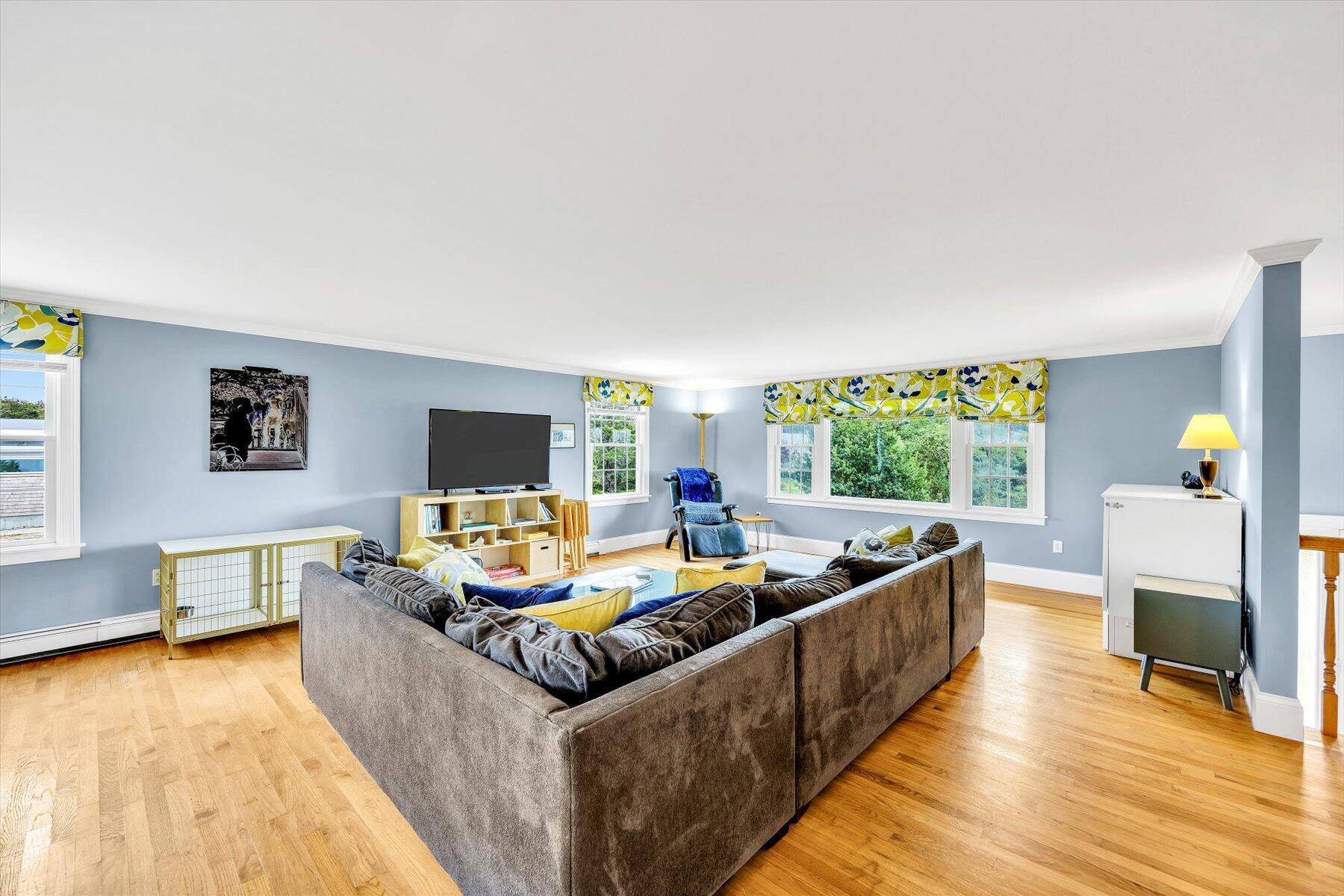 6 Professional Heights Road # 1