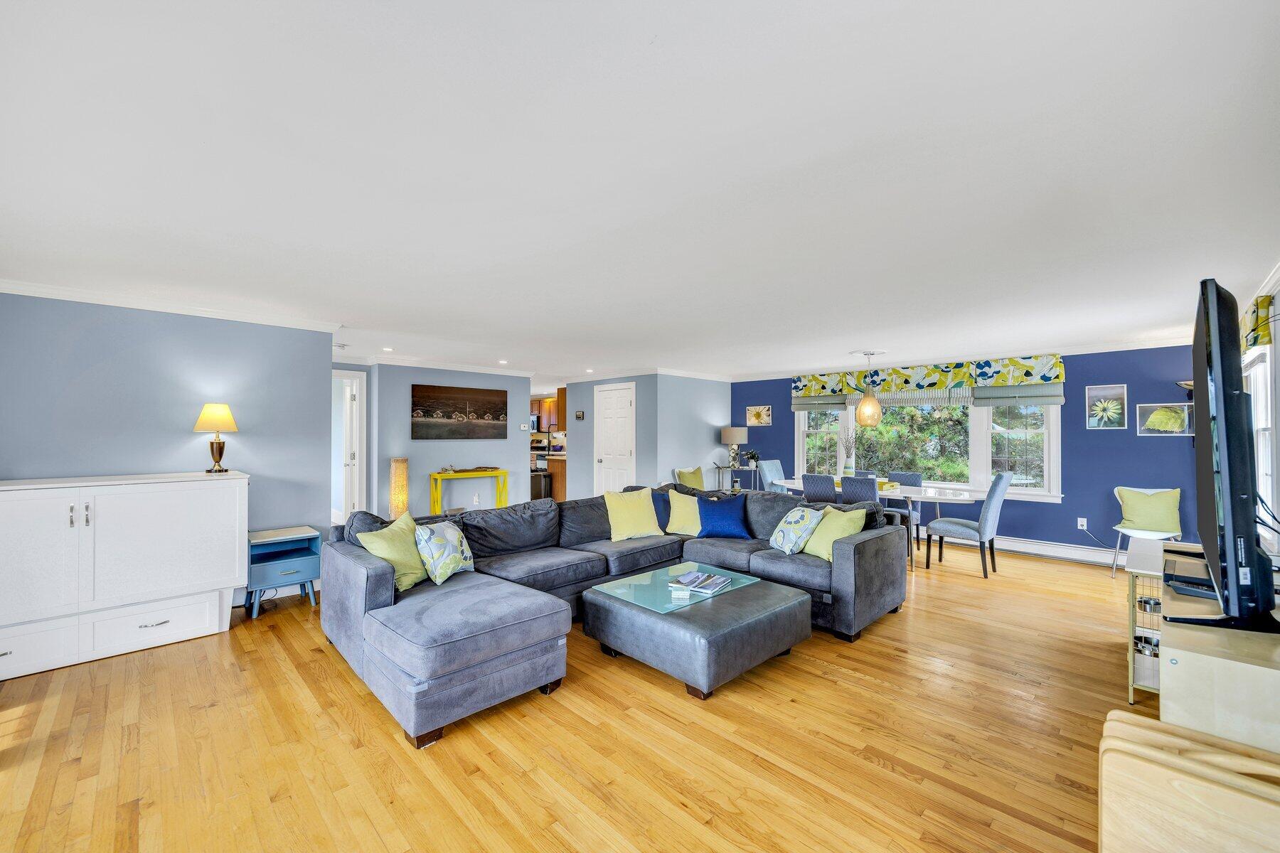 6 Professional Heights Road # 1