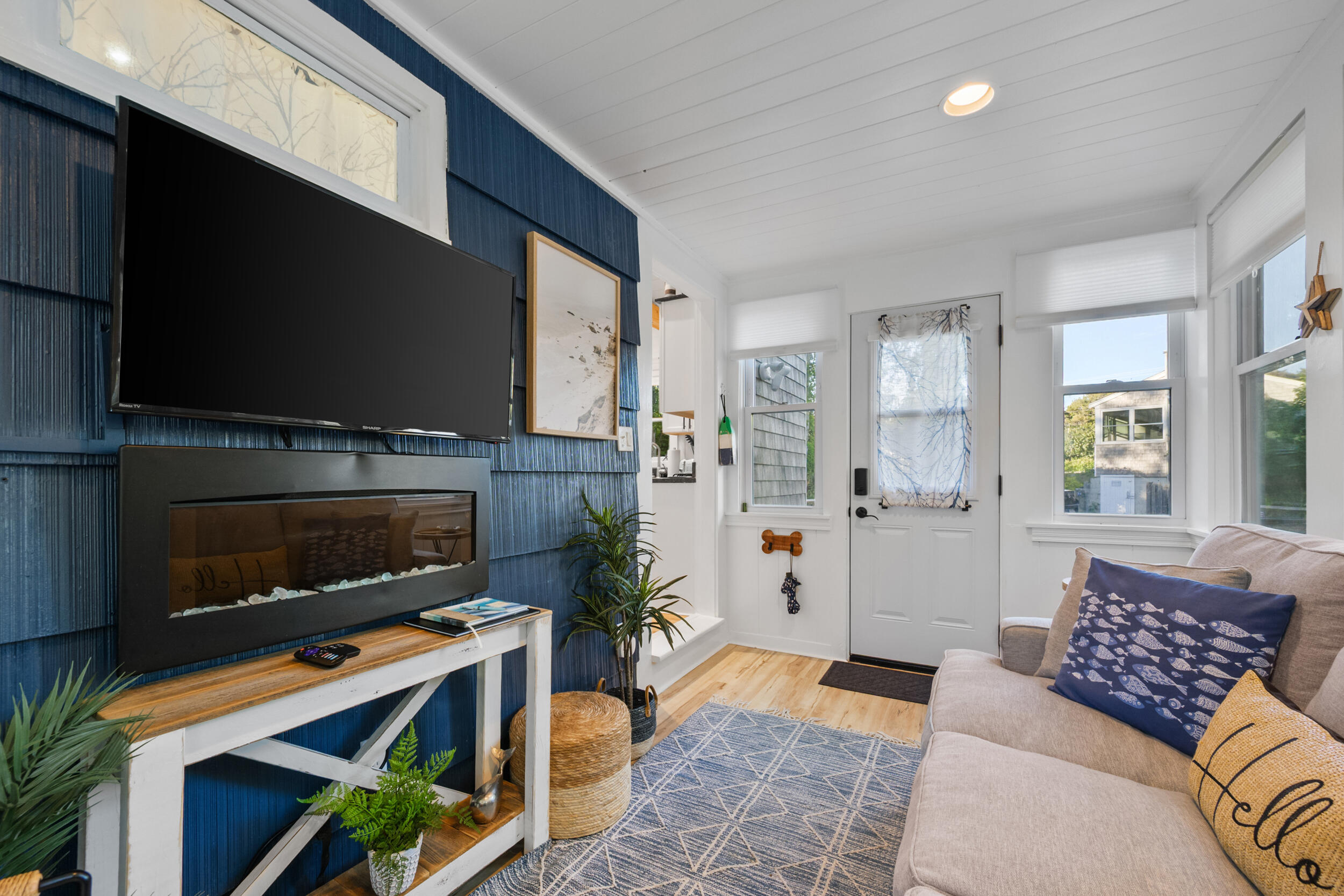 82 Shore Road UNIT 8