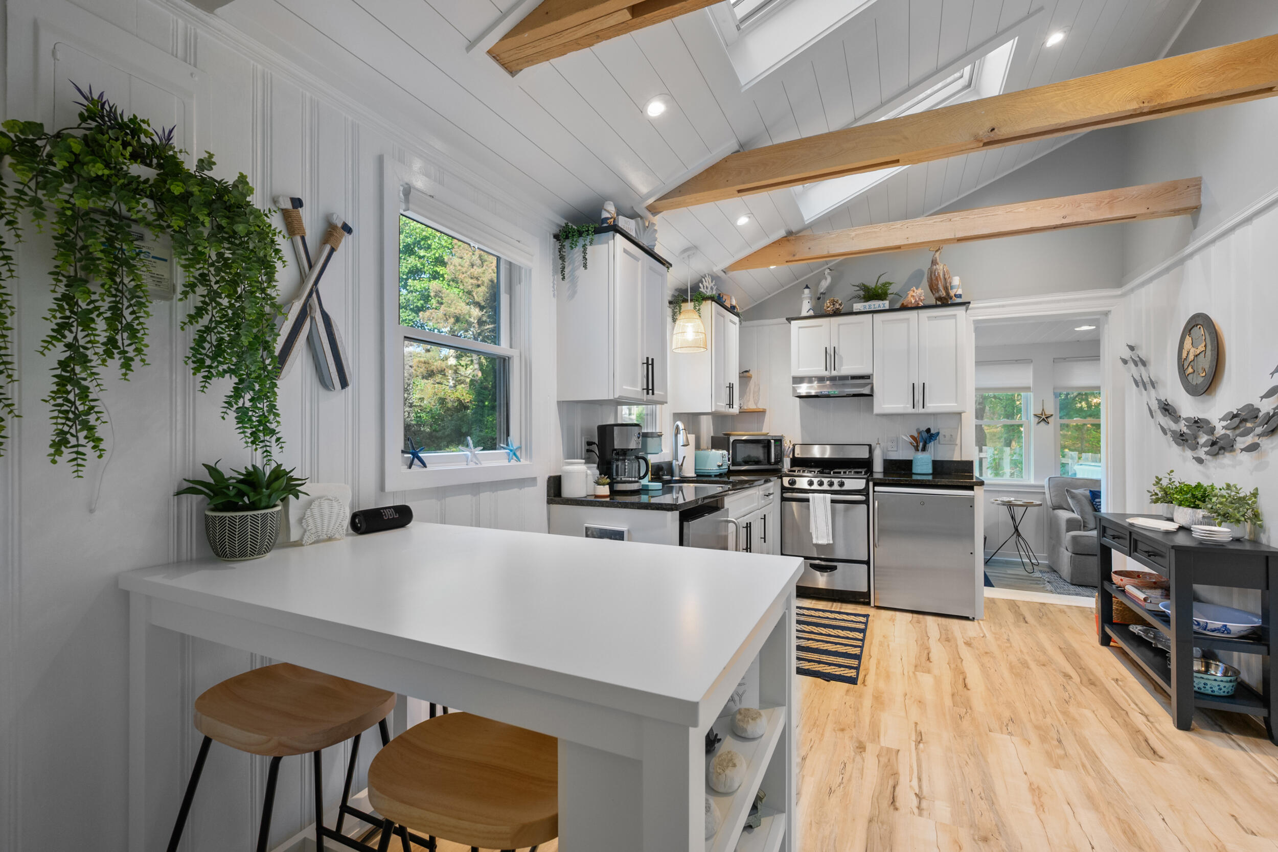 82 Shore Road UNIT 8