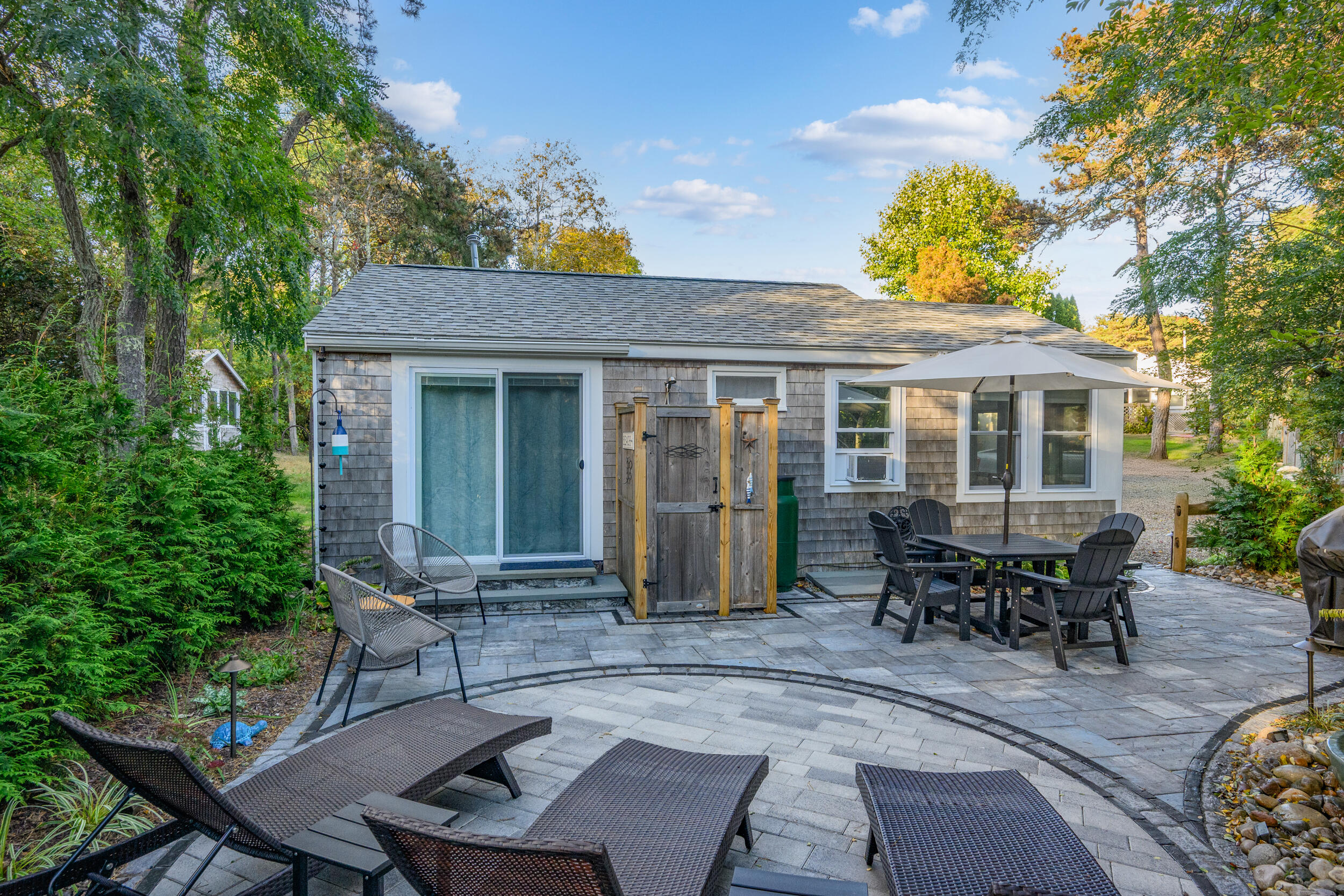 82 Shore Road UNIT 8