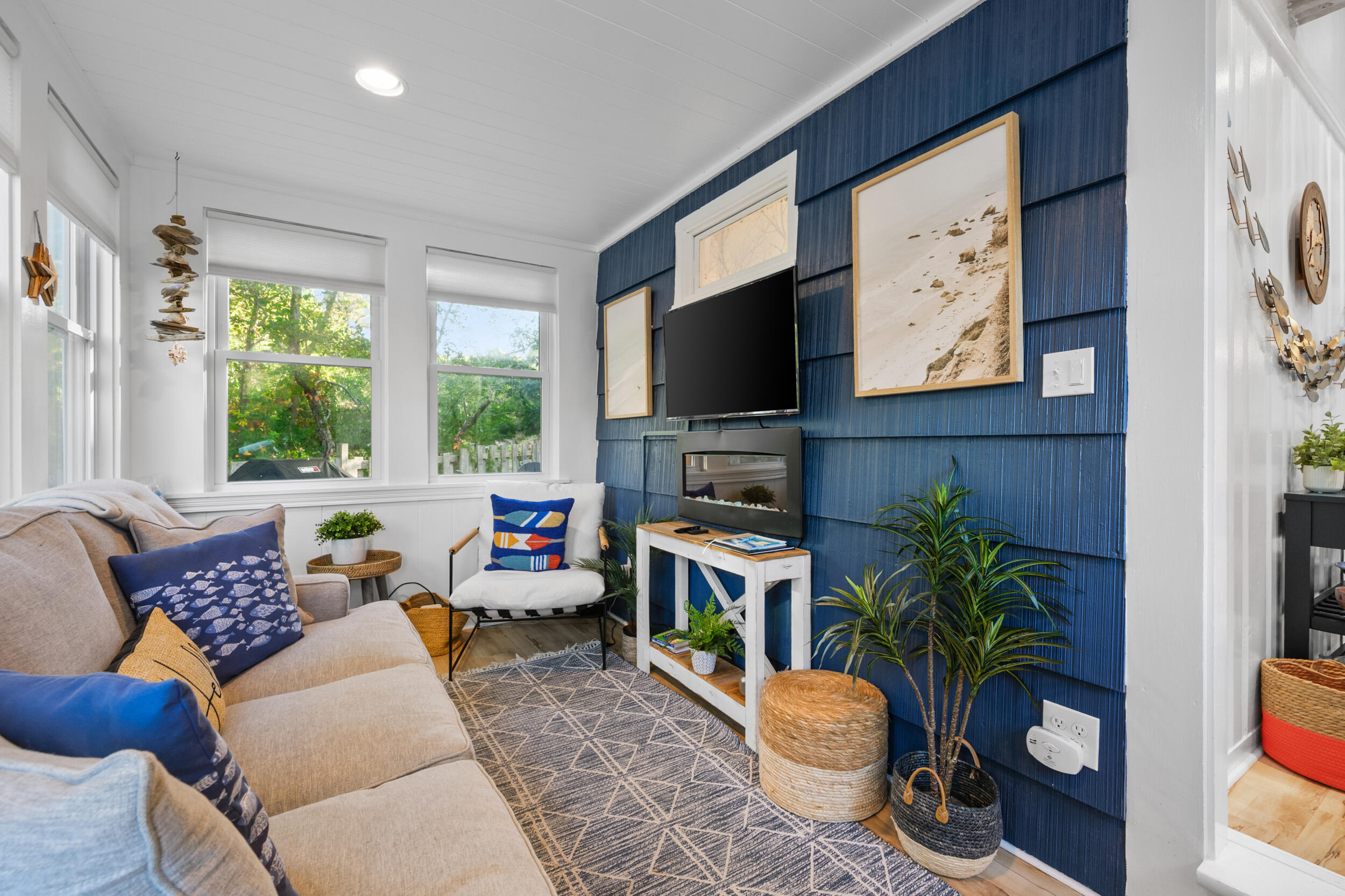 82 Shore Road UNIT 8