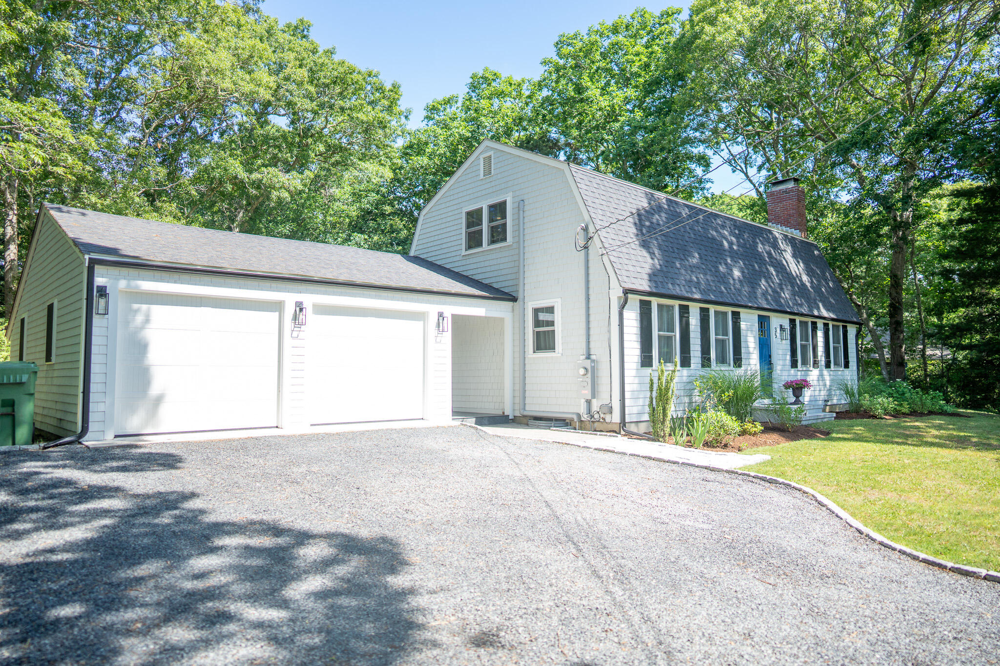 35 Stoney Cliff Road