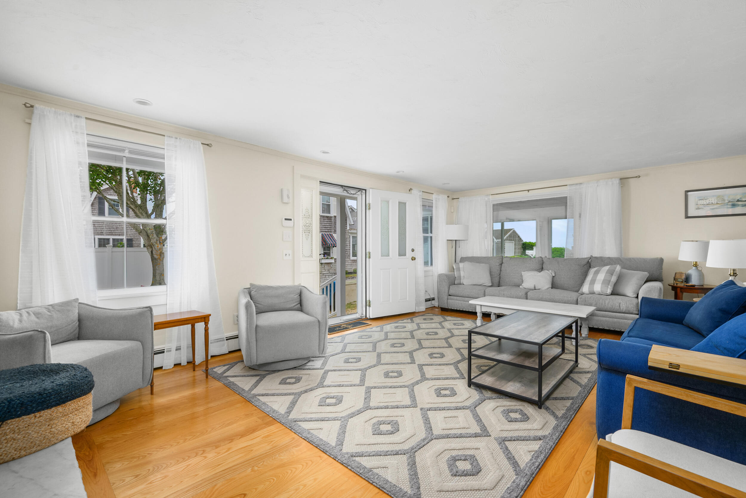 12 Wyndemere Bluffs Road