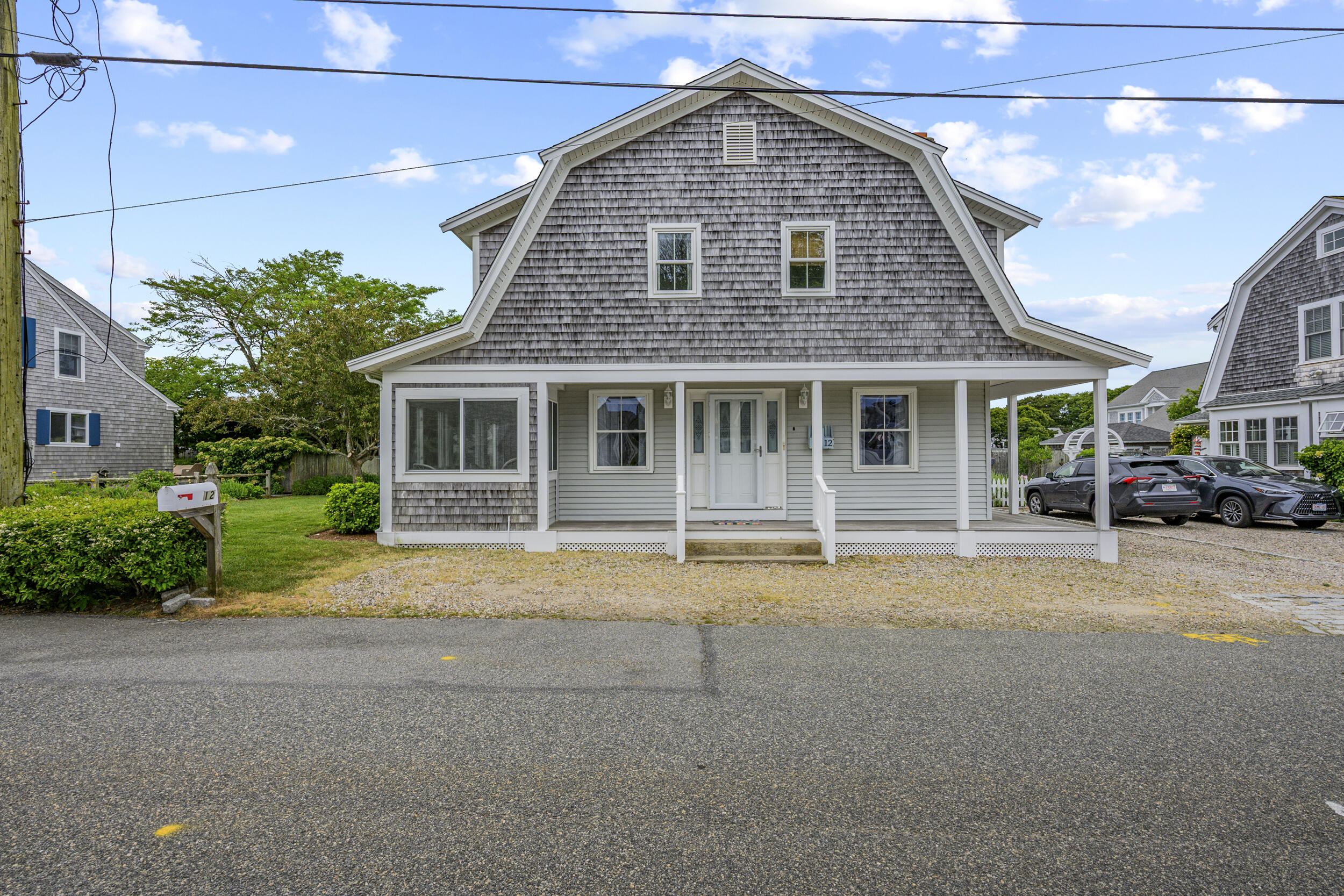 12 Wyndemere Bluffs Road