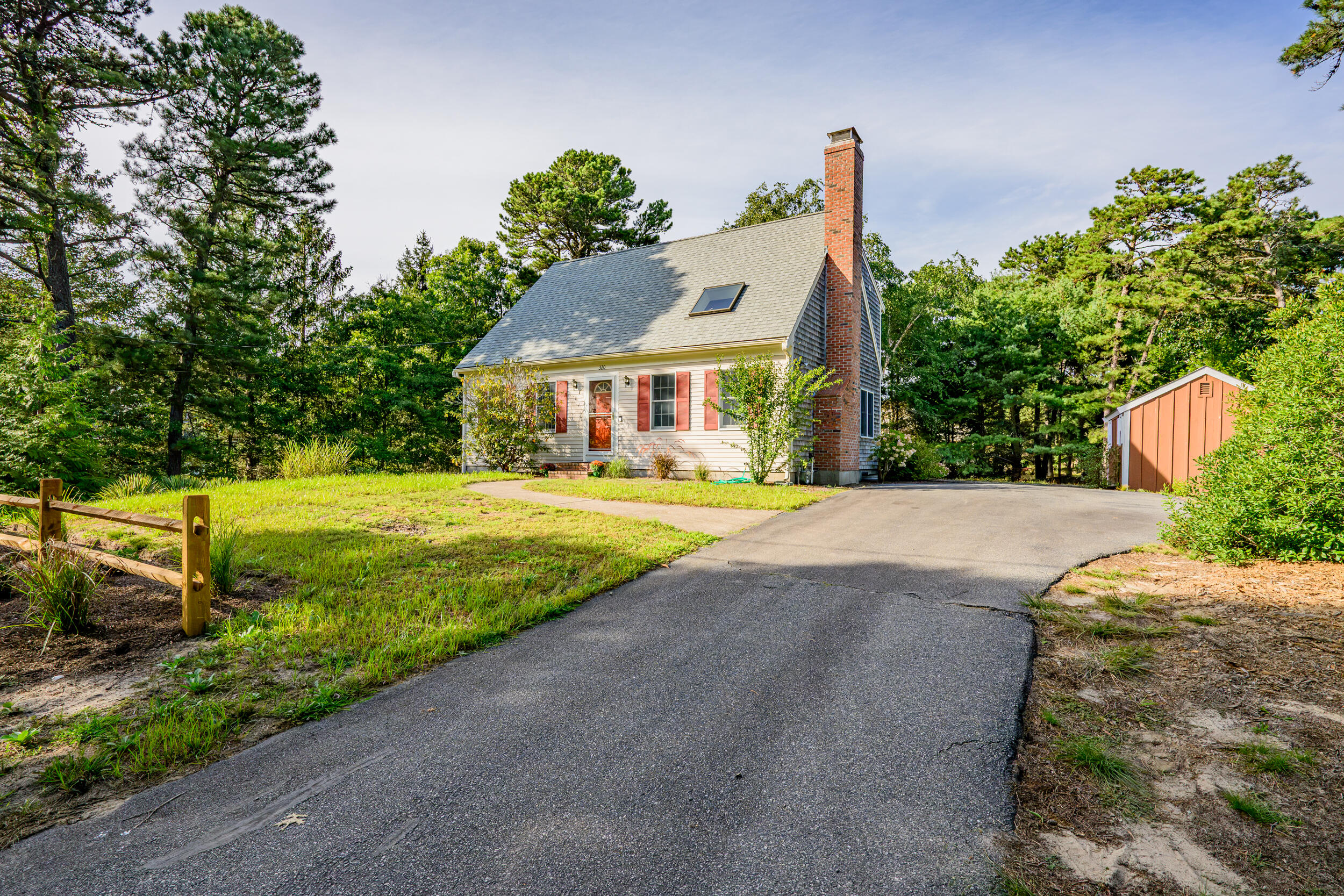 320 Foxwood Drive