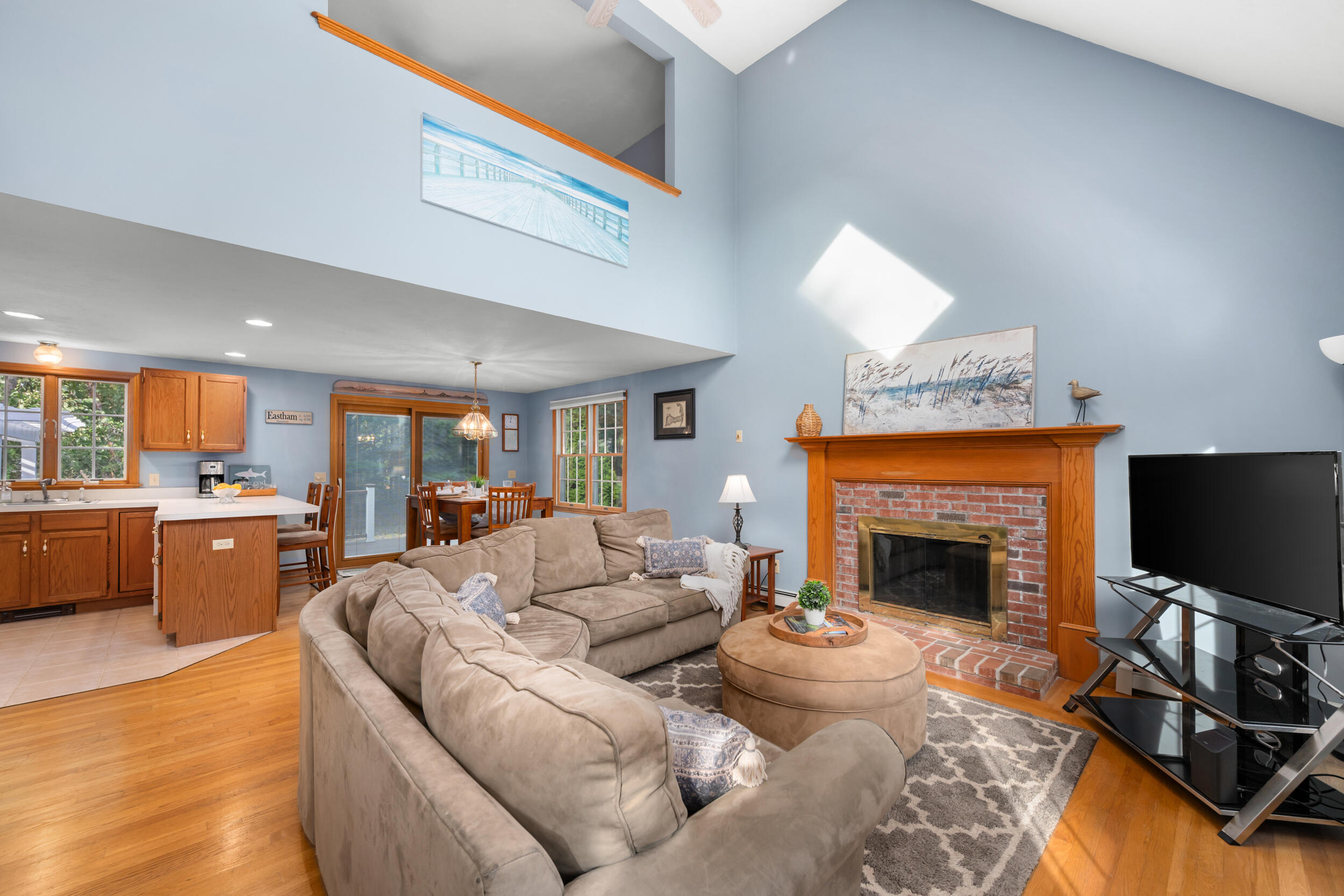 320 Foxwood Drive