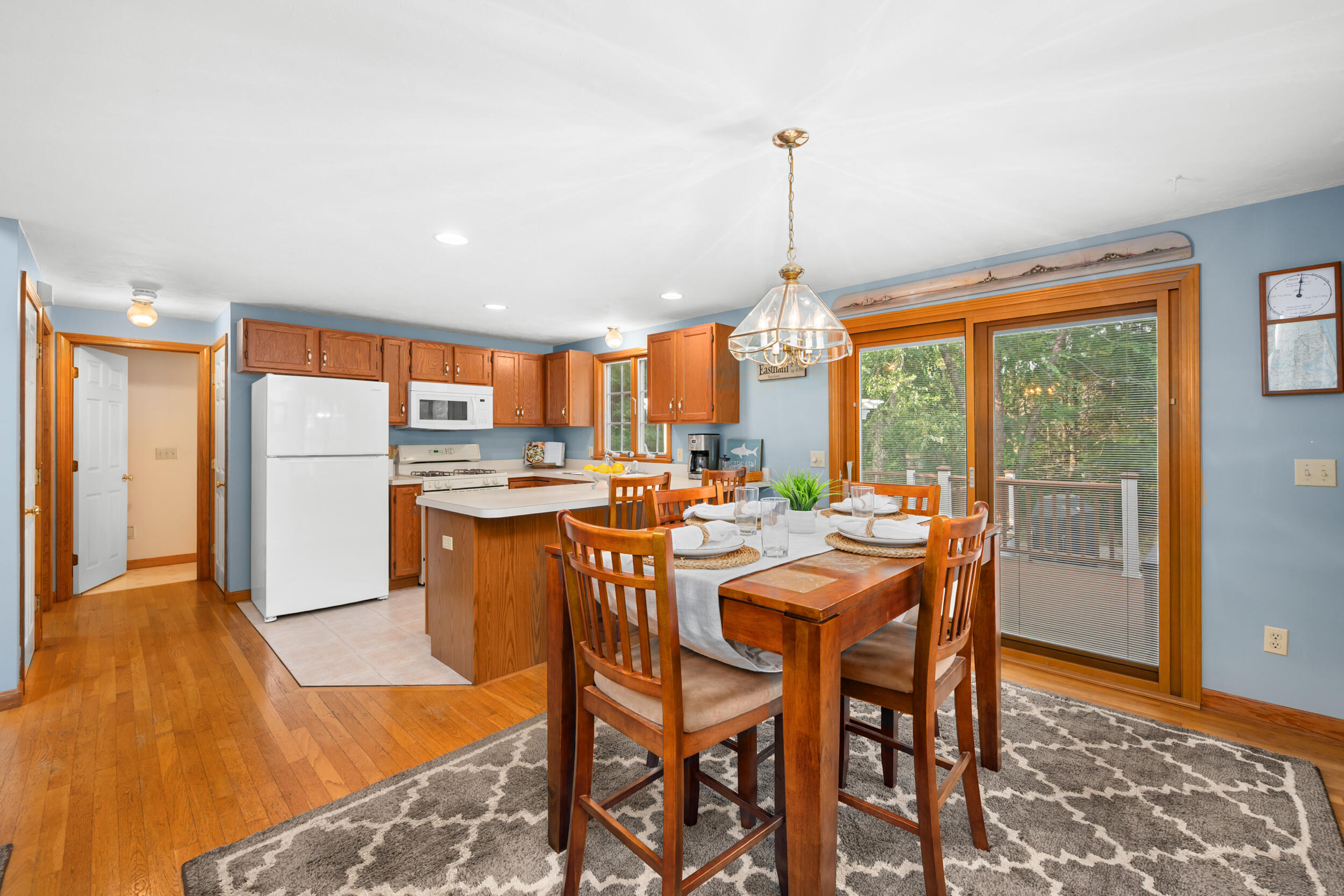 320 Foxwood Drive