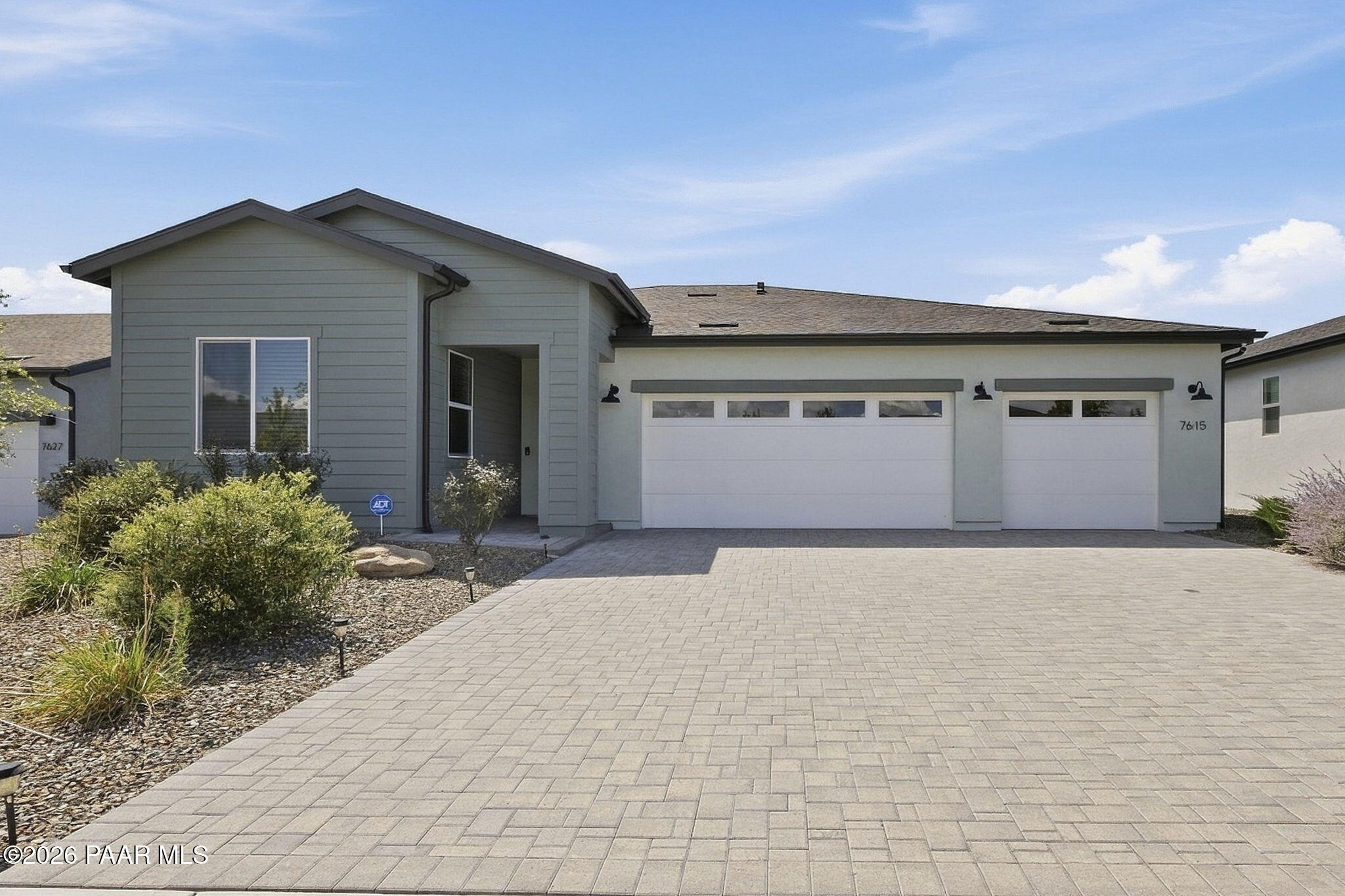 7615 E Louie Lane photo