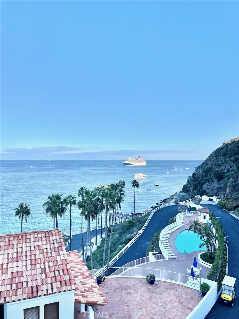 30 Camino De Flores 71