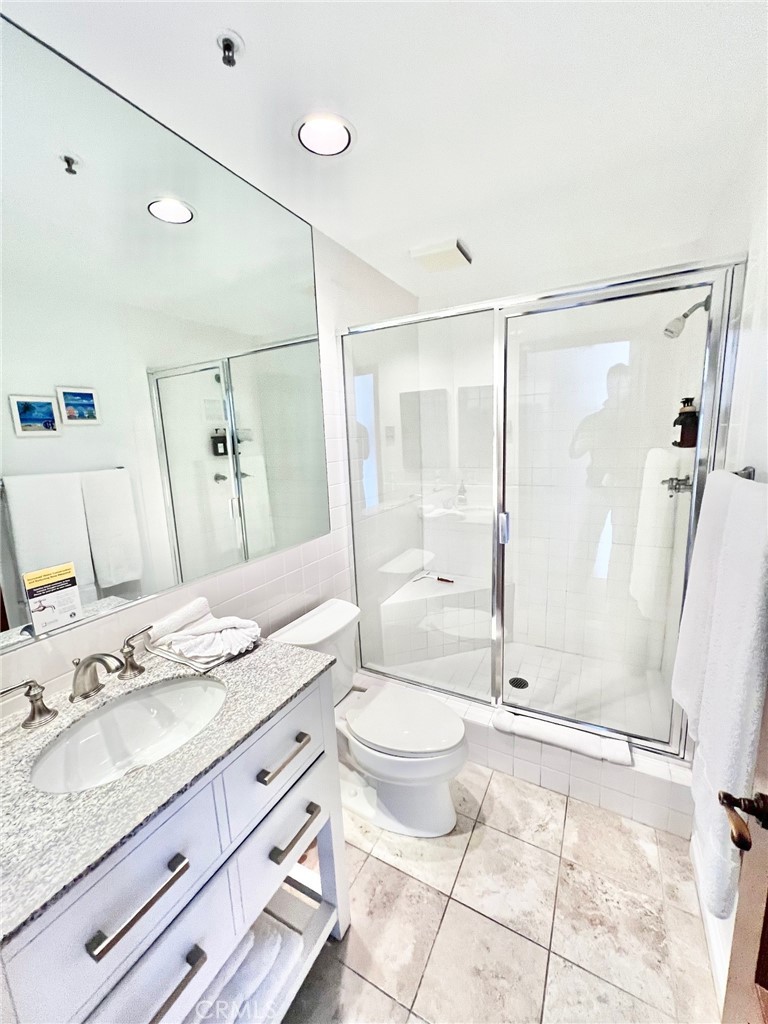 30 Camino De Flores 71