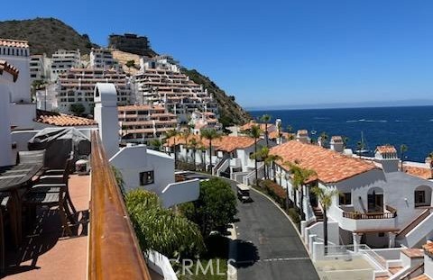 30 Camino De Flores 71