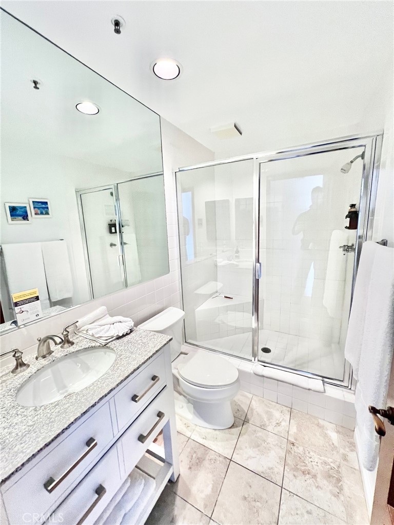 30 Camino De Flores 71