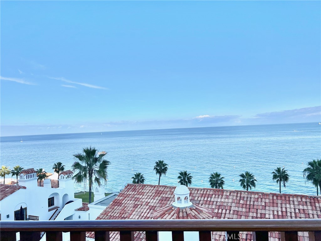 30 Camino De Flores 71